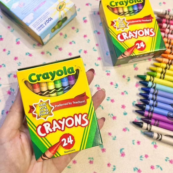 Bút chì màu Crayola Mỹ 24 màu